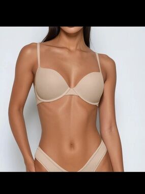 Cherries Smooth Nude T-Shirt Bra 34A/XA